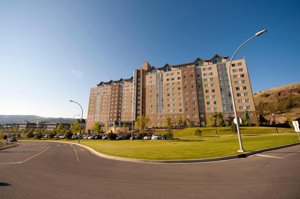 Residence & Conference Centre - Kamloops Exterior foto